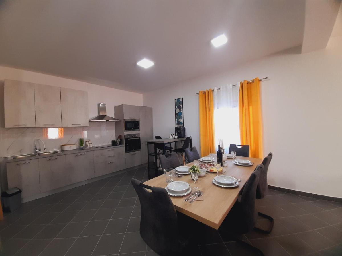 Villa Iva Rastevic Eksteriør bilde